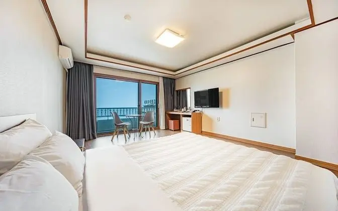 Oda (Ocean View Double Bed)