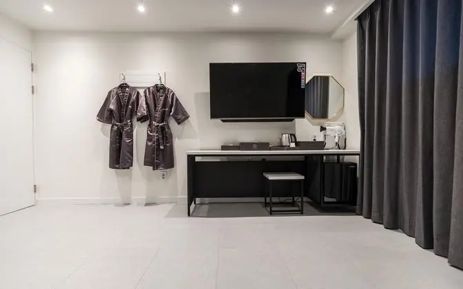 Oda (Ondol Room (OTT Available))