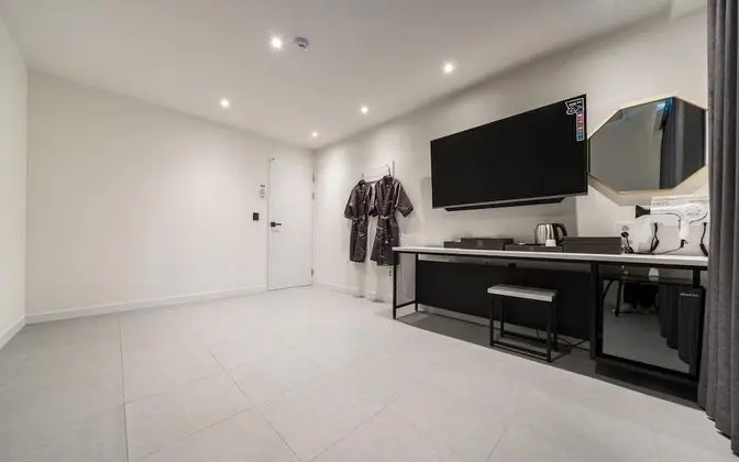 Oda (Ondol Room (OTT Available))