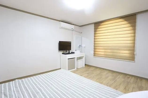 Oda (Standard Bed B)