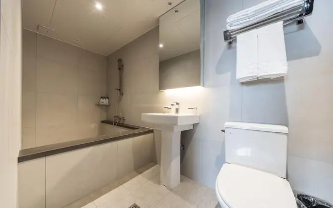 Oda (VIP Luxury Twin Family Room (OTT Avai)