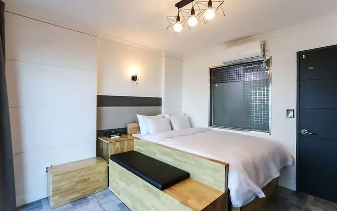 Oda (Ocean View Couple Room)