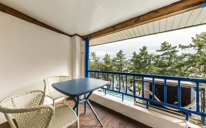 Oda ([2 persons] Lake Terrace (3F))