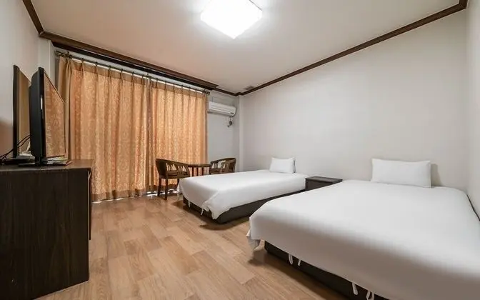 Oda (Western-style Room (Double))