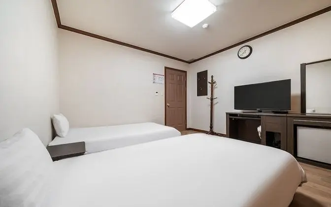 Oda (Western-style Room (Double))