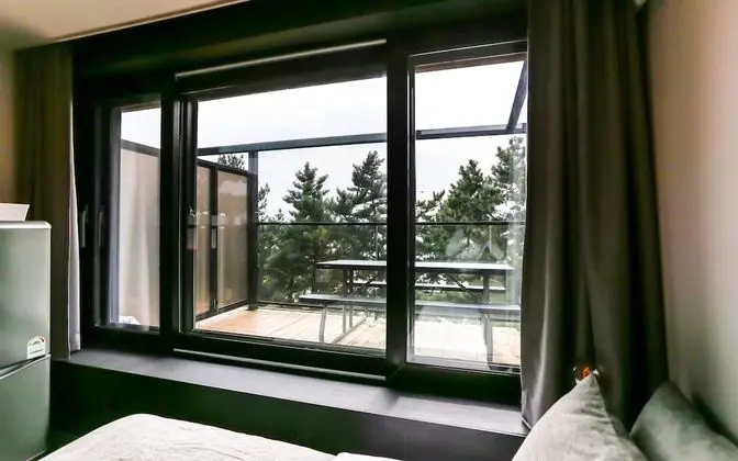 Oda (Lake 12 pyeong B (306 OLED TV availab)