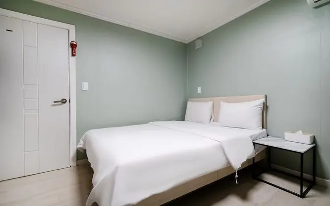 Oda (Standard A (Netflix Available with pe)