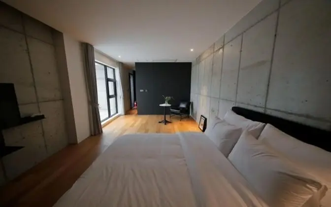 Oda (Room 7 (bed room shared kitchen))