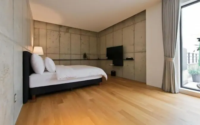 Oda (Room 7 (bed room shared kitchen))