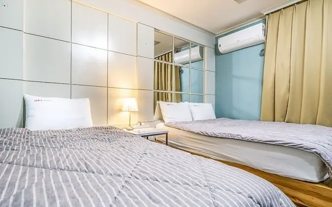 Oda (Twin (Queen + Single Netflix availabl)