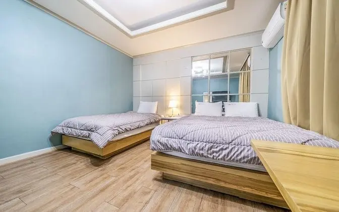 Oda (Twin (Queen + Single Netflix availabl)