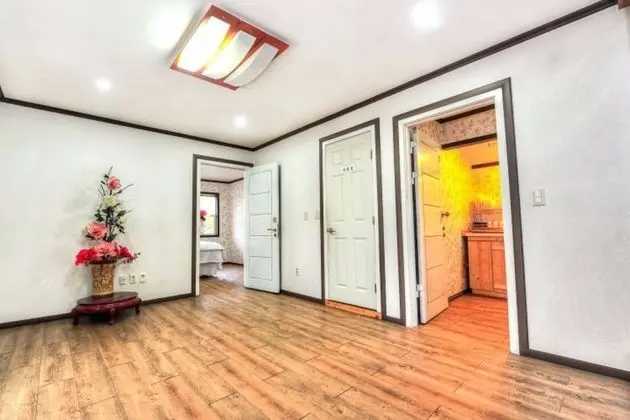 Oda (Separate House 2F)