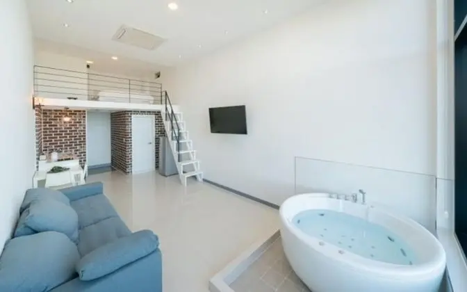 Oda (Room 302 (Spa Wide Ocean View Duplex))