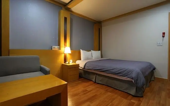 Oda (Bed common room)