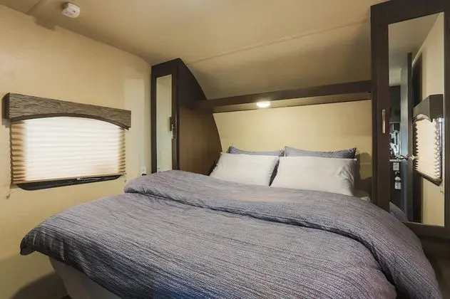 Basic Oda, 2 Yatak Odası (Caravan 3 (no Awning))