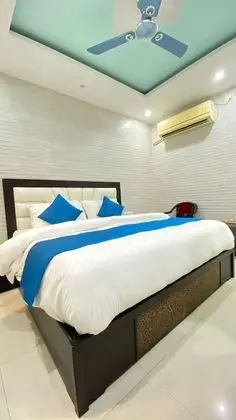 Family Tek Büyük Yataklı Oda, 1 Çift Kişilik Yatak, Şehir Manzaralı