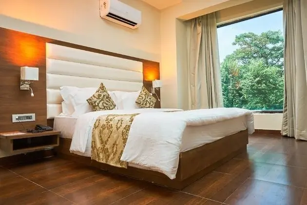 Executive Oda, 1 En Büyük (King) Boy Yatak, Sigara İçilmez, Dağ Manzaralı