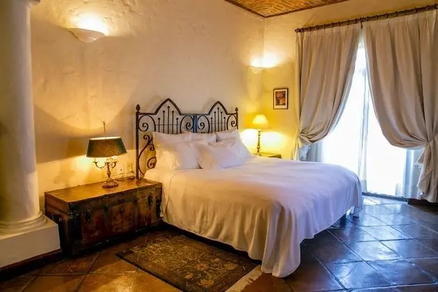 Grand master suite
