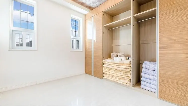 Basic Oda, 3 Yatak Odası (Sanjovanni)