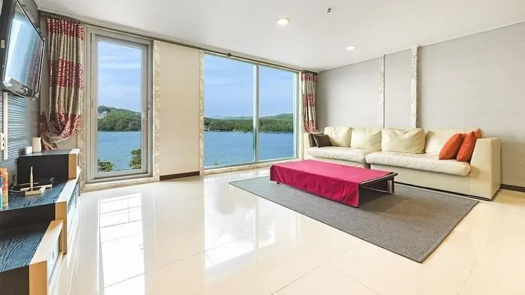 Basic Oda, 2 Yatak Odası (Mochareuteu)