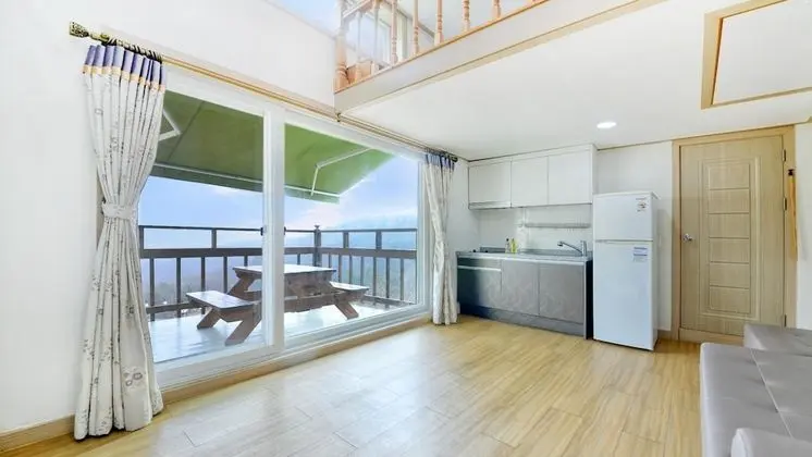 Basic Oda, 1 Yatak Odası (Mone)