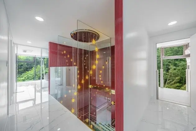 Basic Oda, 3 Yatak Odası (Belloci)