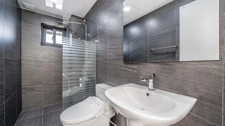 Basic Oda, 3 Yatak Odası (Belloci)