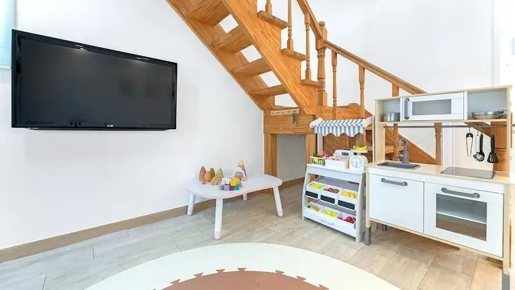Basic Oda, 2 Yatak Odası (Spring 3 - Kids room)