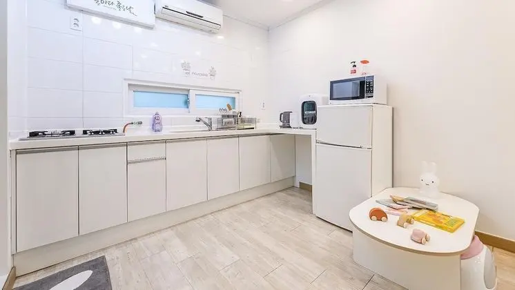 Basic Oda, 2 Yatak Odası (Spring 3 - Kids room)