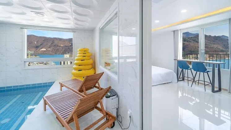 Basic Oda, 1 Yatak Odası (401 (River view/Poolvilla/Netflix))