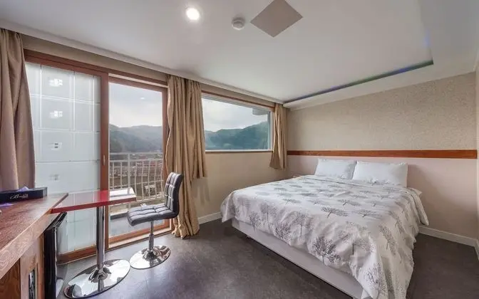 Oda (Standard room (massage bed))