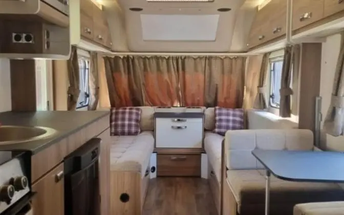 Oda (British Caravan Swift)