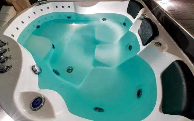 Oda (Manhattan Room 205 (Whirlpool Spa))