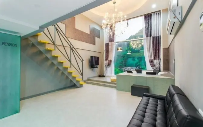 Oda (Martini 303 (Whirlpool Spa Duplex))