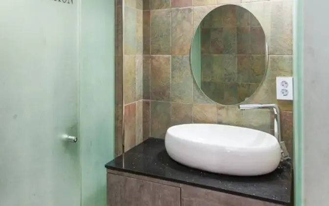 Oda (Martini 303 (Whirlpool Spa Duplex))