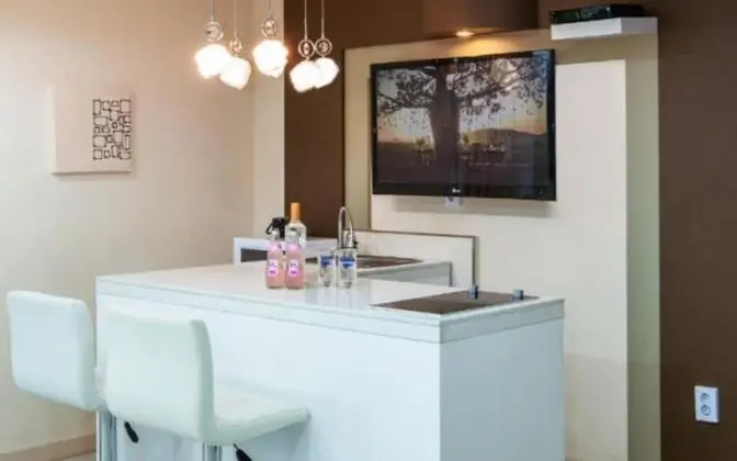 Oda (Rusty Nail 202 (Whirlpool Spa))