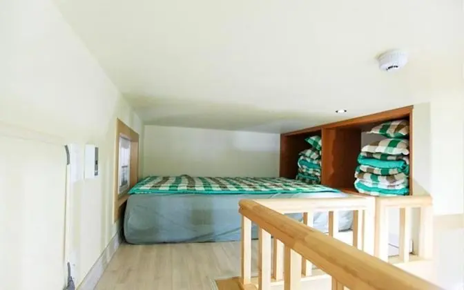 Oda (Beige Room (Duplex))