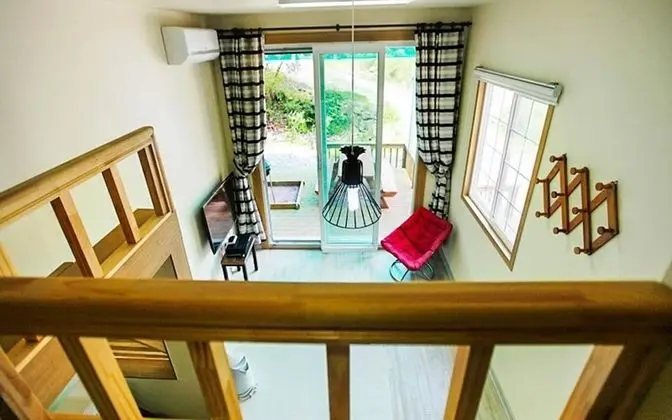 Oda (Red Room (Duplex))