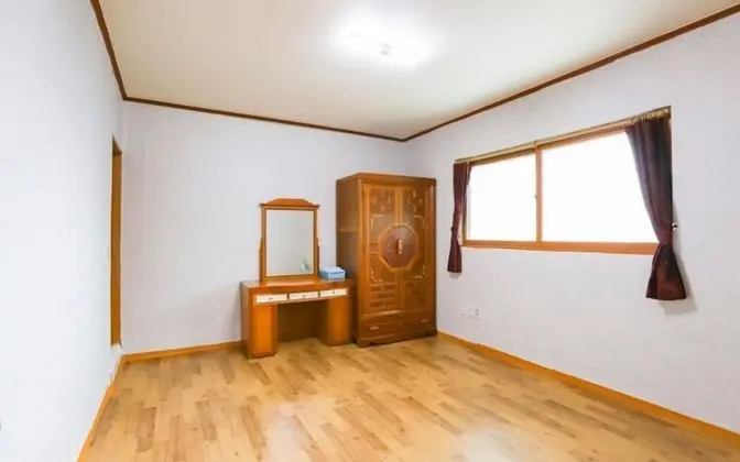 Oda (Group Room (Group Room))