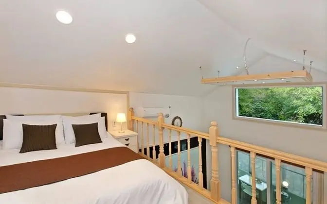 Oda (Lavender (Unshared House Duplex Spa))