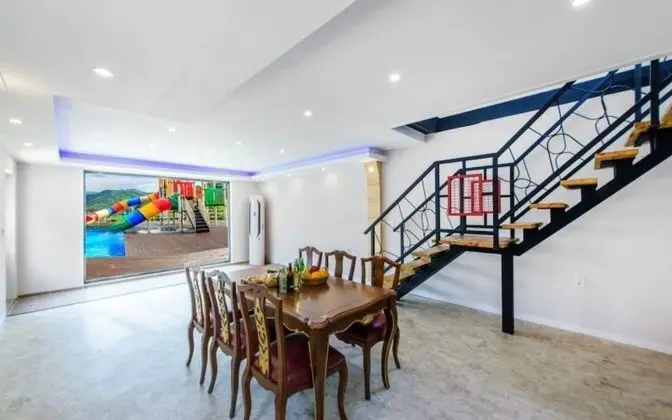 Oda (Classic 2 (Unshared House Duplex))