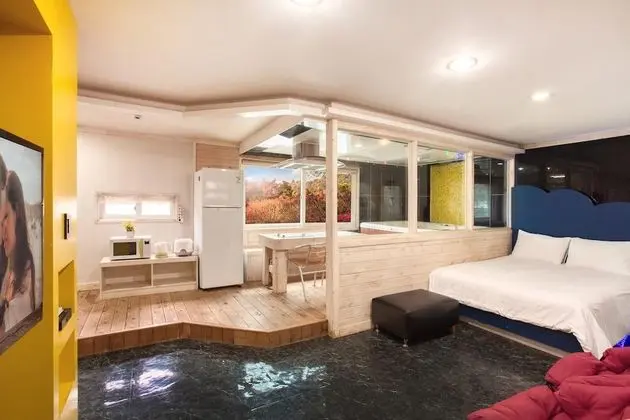 Basic Oda, 1 Yatak Odası (Cheonsamiso)