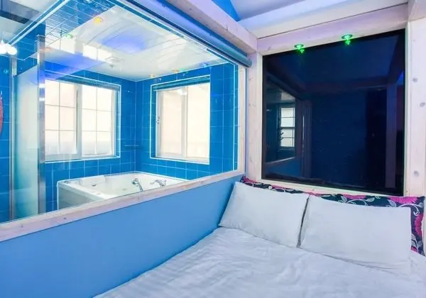 Basic Oda, 1 Yatak Odası (Seolenenpoongkyuong)