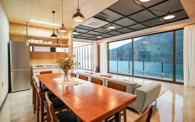 Oda (Junghwa-yeogak Building 1 (Duplex ind)