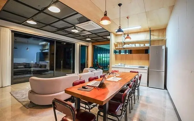 Oda (Junghwa-yeokgak Building 2 (Duplex in)