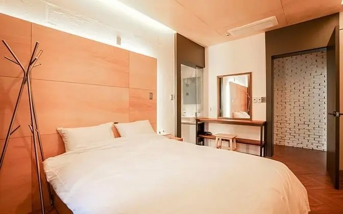 Oda (Junghwa-yeokgak Building 2 (Duplex in)