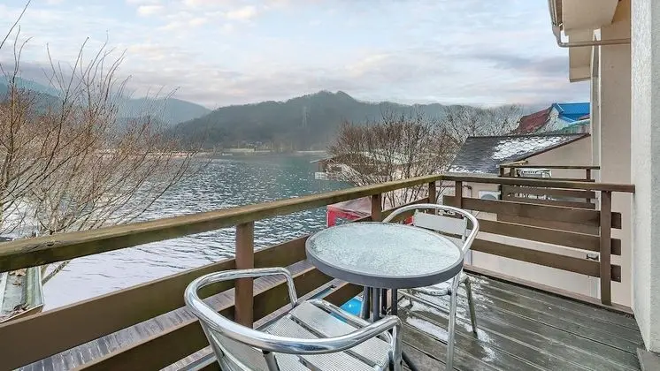 Basic Oda, 1 Yatak Odası (Blue (no pet/ river view))