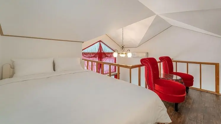 Basic Oda, 1 Yatak Odası (Red (pet/river view))