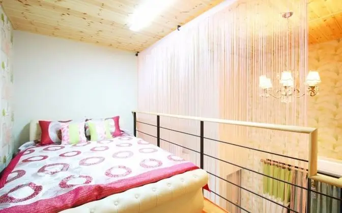 Oda (Lemon Five (Duplex Spa))