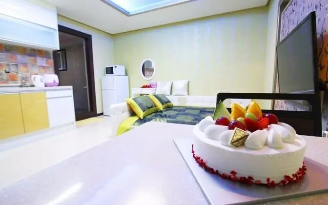 Oda (Lemon Two (Spa))